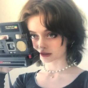 Meet your Posher, Hilda